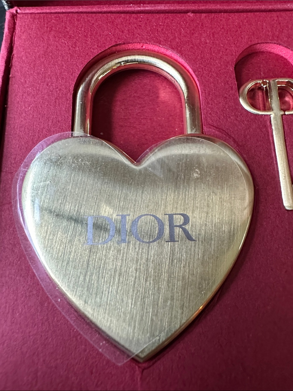 Dior Gold Heart Lock & Key - Picture 11 of 12